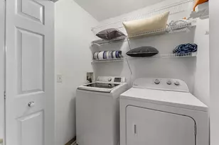 8706 Quarry Ridge Ln, Woodbury, MN 55125 - Photo 38