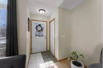 8706 Quarry Ridge Lane #D, Woodbury, MN 55125 - Photo 2