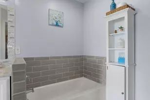 8706 Quarry Ridge Ln, Woodbury, MN 55125 - Photo 34