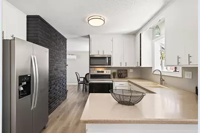 2301 Manor Drive, Burnsville, MN 55337 - Photo 20