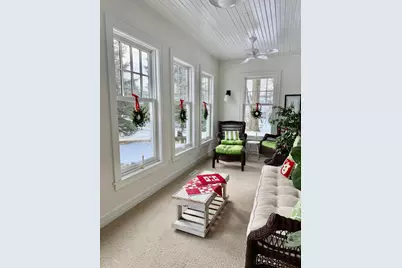 1017 Fox Knoll Drive SW, Rochester, MN 55902 - Photo 6