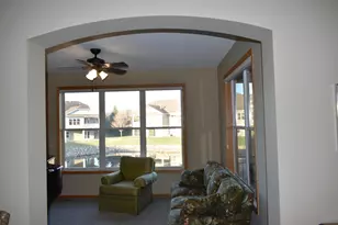 10726 Lyndale Bluffs Trail, Bloomington, MN 55420 - Photo 14