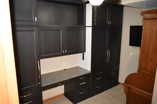 10726 Lyndale Bluffs Trail, Bloomington, MN 55420 - Photo 36