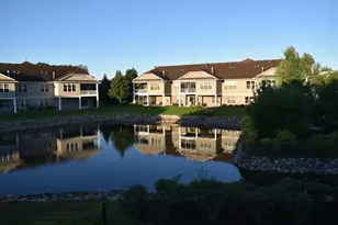 10726 Lyndale Bluffs Trail, Bloomington, MN 55420 - Photo 2