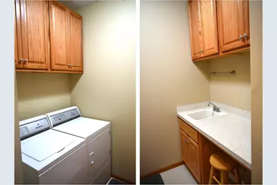10726 Lyndale Bluffs Trail, Bloomington, MN 55420 - Photo 22