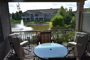 10726 Lyndale Bluffs Trail, Bloomington, MN 55420 - Photo 18