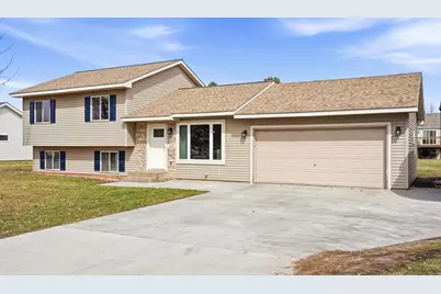 519 Sycamore Drive, New Richmond, WI 54017 - Photo 2