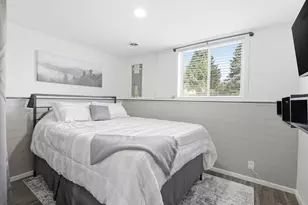 519 Sycamore Dr, New Richmond, WI 54017 - Photo 16