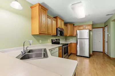 6415 Lakota Trail, Lino Lakes, MN 55014 - Photo 8