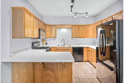 954 Conner Street, Chaska, MN 55318 - Photo 8