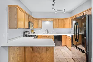 954 Conner St, Chaska, MN 55318 - Photo 8