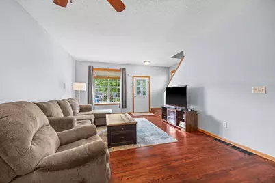 954 Conner Street, Chaska, MN 55318 - Photo 4