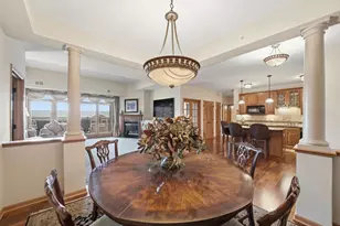5275 Grandview Square, Edina, MN 55436 - Photo 6