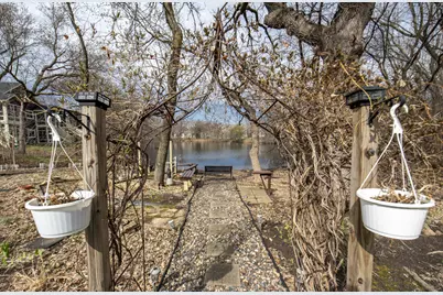 2550 Concord Way, Mendota Heights, MN 55120 - Photo 26