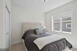 1000 Oakwood Rd, Newport, MN 55055 - Photo 8