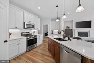 1000 Oakwood Rd, Newport, MN 55055 - Photo 24