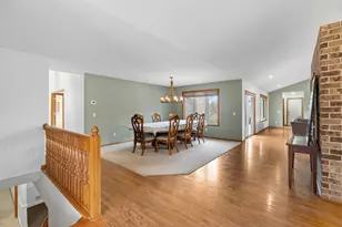 9675 Summit Pl, Chaska, MN 55318 - Photo 36