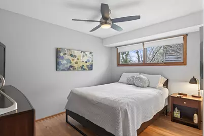 4038 Queen Avenue N, Minneapolis, MN 55412 - Photo 18