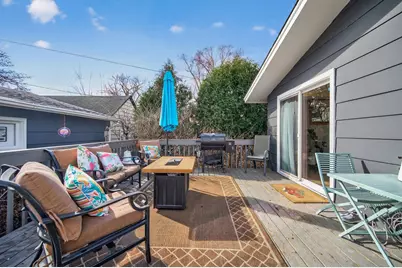 4038 Queen Avenue N, Minneapolis, MN 55412 - Photo 28