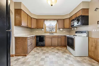 312 16th Street S, Moorhead, MN 56560 - Photo 6