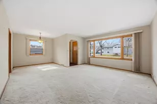 312 16th St S, Moorhead, MN 56560 - Photo 2