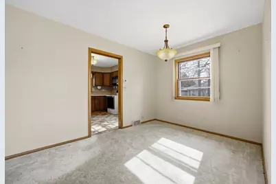 312 16th Street S, Moorhead, MN 56560 - Photo 4