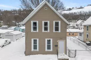 264 E 5th St, Red Wing, MN 55066 - Photo 2