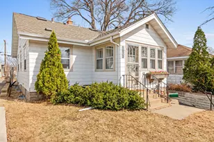 1179 Minnehaha Ave W, Saint Paul, MN 55104 - Photo 2