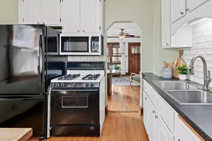 1179 Minnehaha Ave W, Saint Paul, MN 55104 - Photo 10