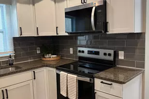 3557 Dupont Ave N, Minneapolis, MN 55412 - Photo 4