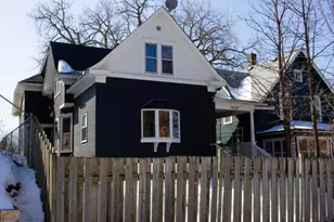 850 5th St E, Saint Paul, MN 55106 - Photo 1