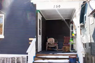 850 5th St E, Saint Paul, MN 55106 - Photo 2