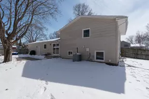 2712 E Main St, Mankato, MN 56001 - Photo 30