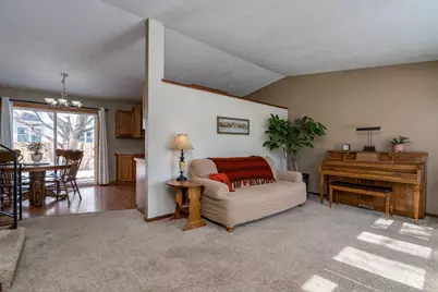 2712 E Main Street, Mankato, MN 56001 - Photo 4