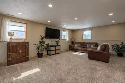 2712 E Main Street, Mankato, MN 56001 - Photo 18