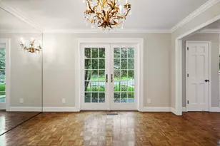 5721 Londonderry Rd, Edina, MN 55436 - Photo 48