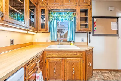 723 Tilden, Fairmont, MN 56031 - Photo 12