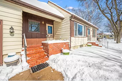 723 Tilden, Fairmont, MN 56031 - Photo 2