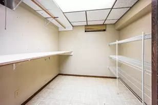 723 Tilden, Fairmont, MN 56031 - Photo 36