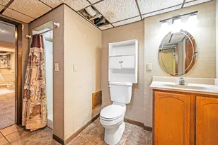 723 Tilden, Fairmont, MN 56031 - Photo 34