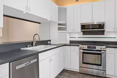 240 1/2 Western Avenue S #G2, Saint Paul, MN 55102 - Photo 8