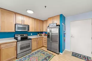 48 Groveland Terrace, Minneapolis, MN 55403 - Photo 4