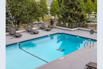 48 Groveland Terrace #B103, Minneapolis, MN 55403 - Photo 38