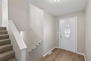 8412 Sumter Circle N, Brooklyn Park, MN 55445 - Photo 4