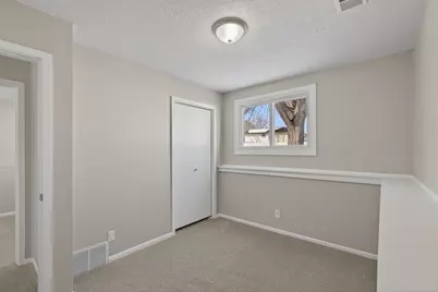 8412 Sumter Circle N, Brooklyn Park, MN 55445 - Photo 32