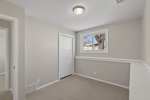 8412 Sumter Circle N, Brooklyn Park, MN 55445 - Photo 32