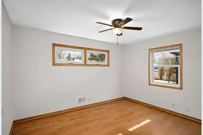 1709 Field Avenue, Saint Paul, MN 55116 - Photo 8