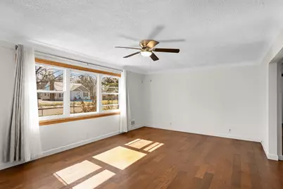 1709 Field Avenue, Saint Paul, MN 55116 - Photo 4