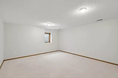 1157 Ridge Bluff Court, Chaska, MN 55318 - Photo 30