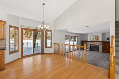 1157 Ridge Bluff Court, Chaska, MN 55318 - Photo 8